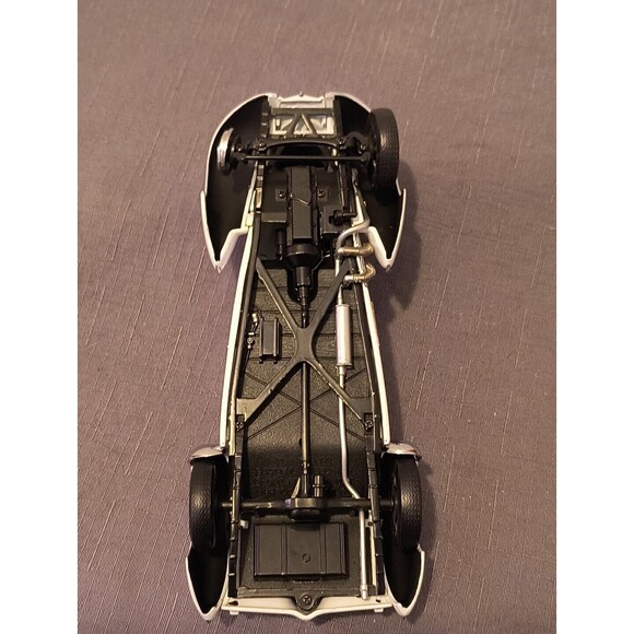 Franklin 1935 Boattail Auburn Speedster (White/Red) NO BOX, FOAM, TOP Nor Wheel - Picture 9 of 12